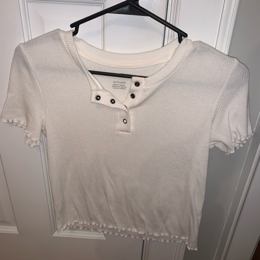 AE T-shirt